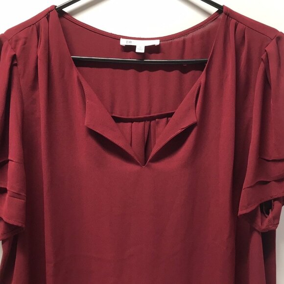 DR2 by Daniel Rainn Ruched Short Sleeve Blouse in Garnet - Picture 6 of 10
